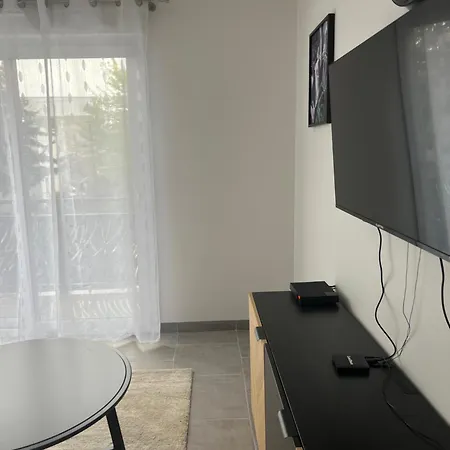Lynda